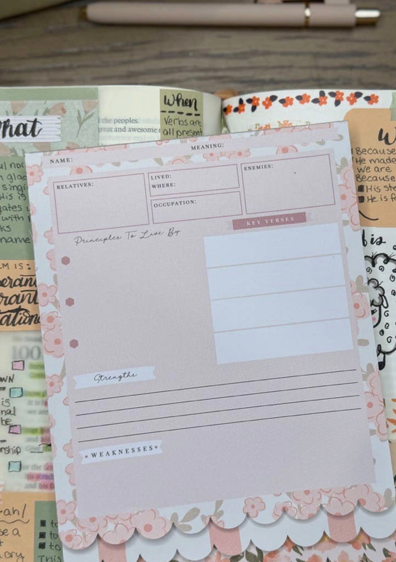 Christian Bible Journaling Tip in Notepad - Peach