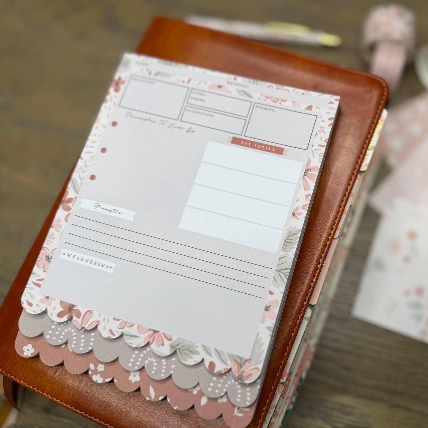 Christian Bible Journaling Tip in Notepad - Peach